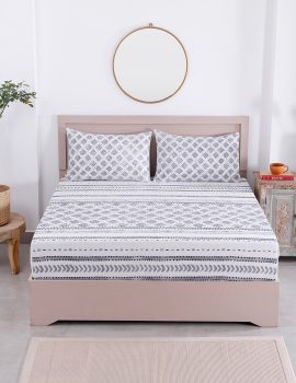 Geometric Print Cotton Bedsheet Set with 2 Pillow Covers